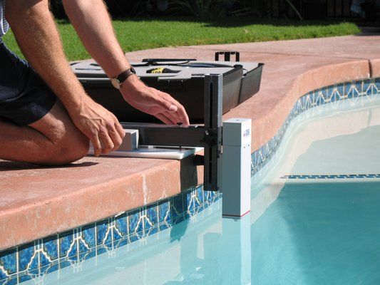 Accurate pool leak detection Dubai UAE for residential swimming pools